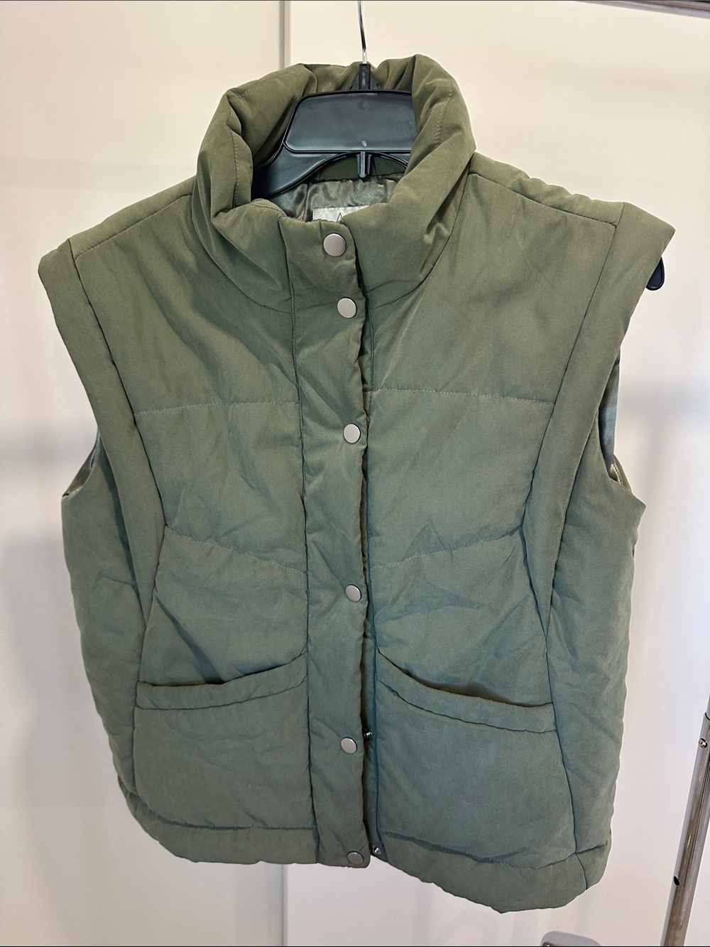 Joie Olive Green Quilted Sleeveless Vest